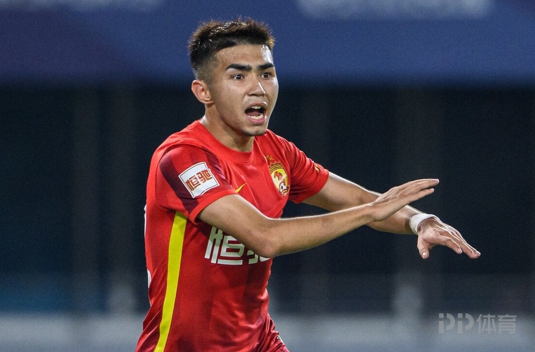 开元棋牌官网-关于体育新星崭露头角，国内足球界掀起新一轮风潮的信息